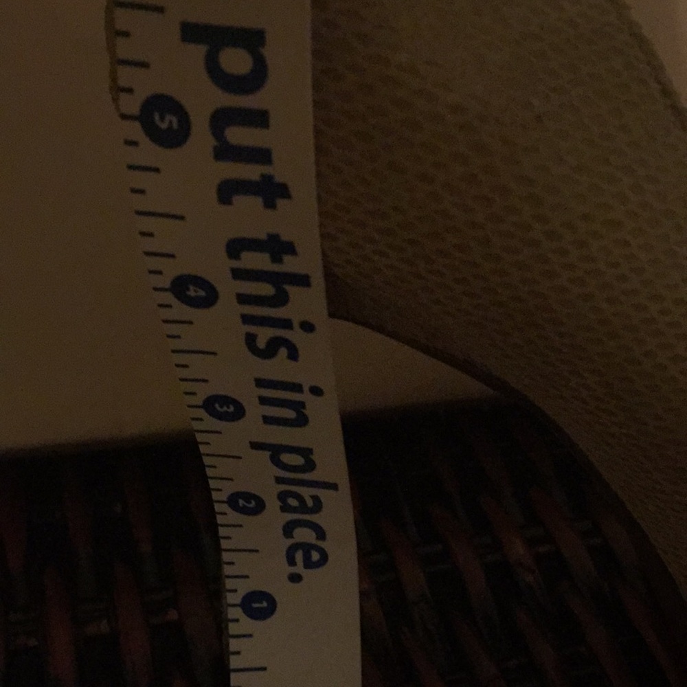 Pumps - Picture 3 of 6